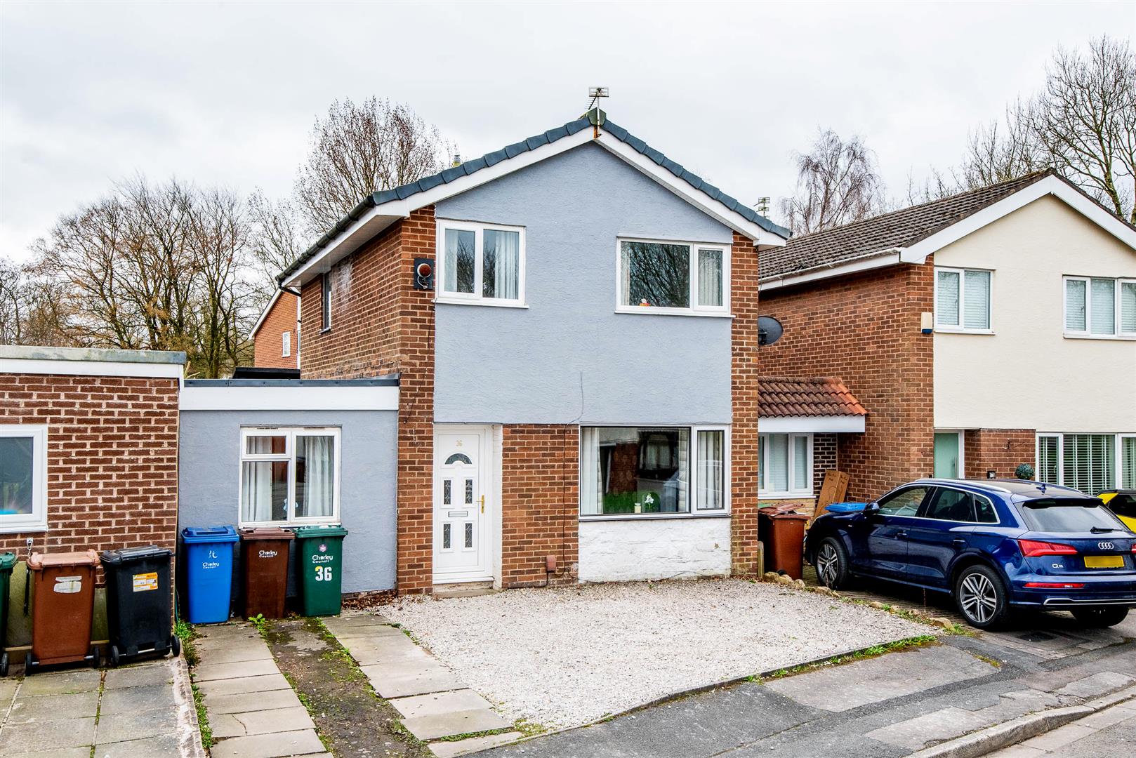 3 bed property in School Field, Preston